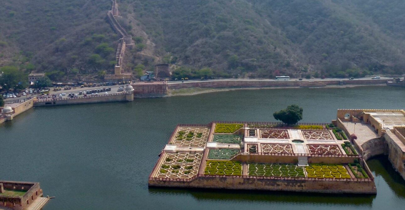 Beyond the Palaces: Hidden Corners of Jaipur