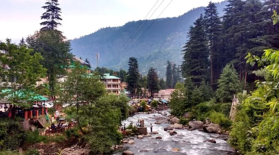 🎶 Old Manali – Bohemian Charm