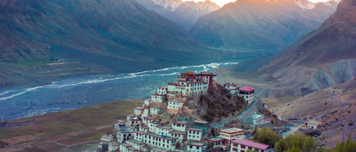Photo Spots to Pin-Key Monastery from the upper viewpoint