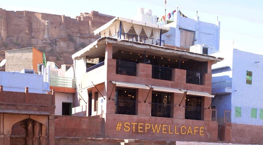 Modern Cafes & Trendy Spots