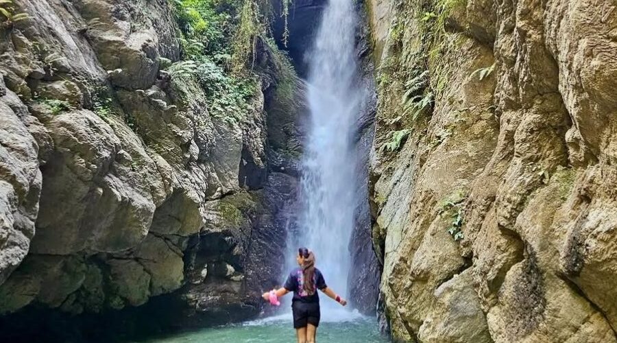 Gunehar Waterfall trail