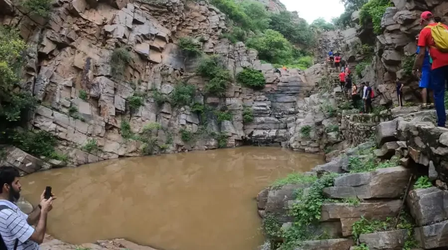 Hathni Kund (Athuni Kund)