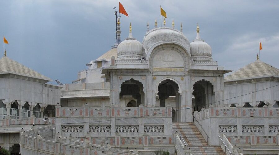 Padampura Jain Temple (Shri Digambar Jain Atishaya Kshetra)