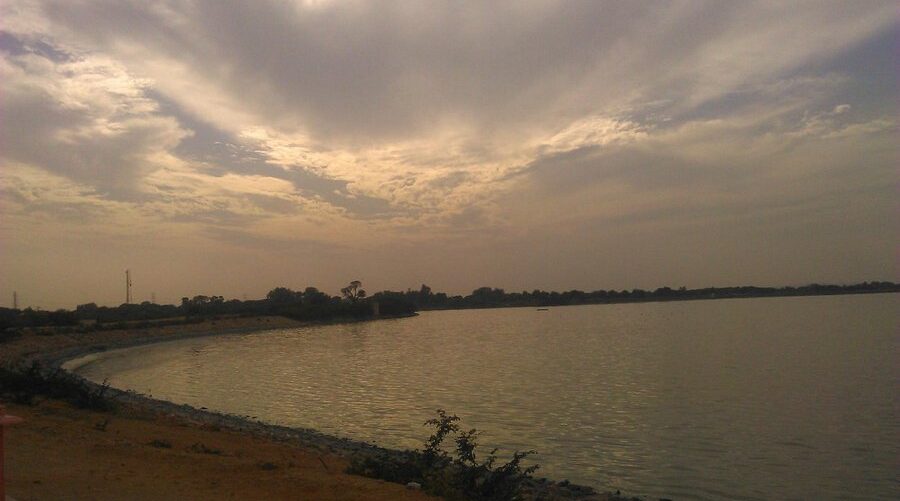  Chandlai Lake