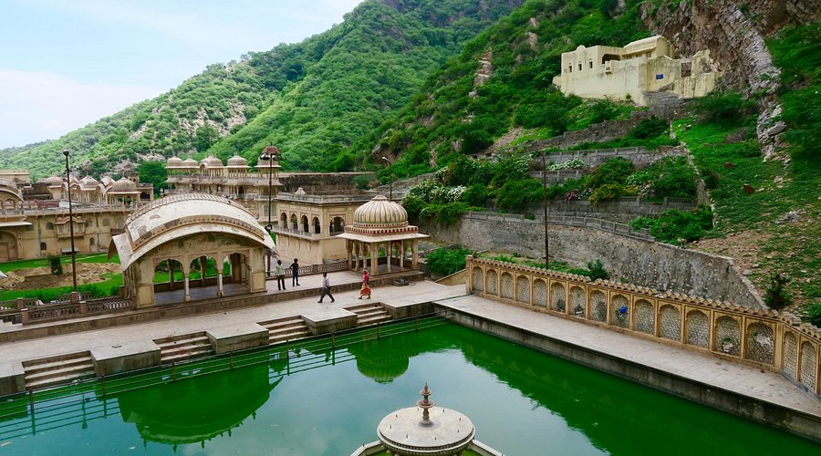 Galta Ji Temple (Monkey Temple)