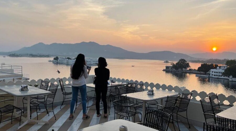 🍽️ Local Favourites