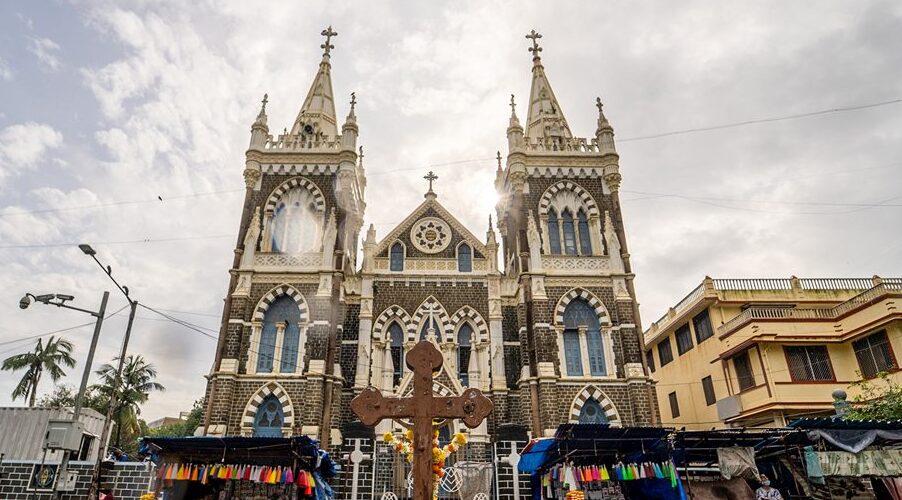 Mount Mary Church Steps Market