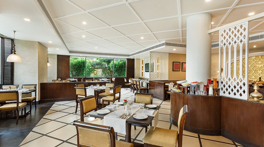 Fine Dining & Modern Restaurants