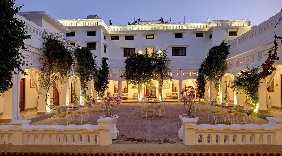 Heritage & Luxury Hotels