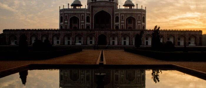 Reflection-shots-at-Humayun-Tomb-water-channels-delhi