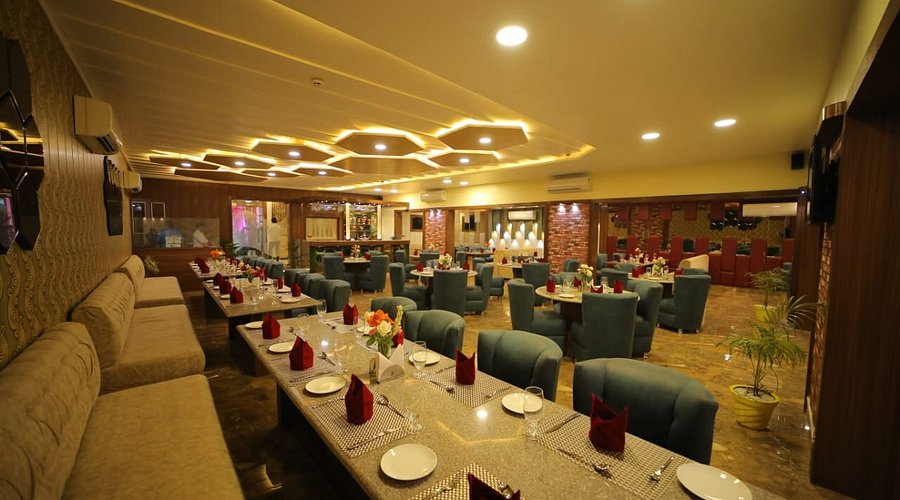 Fine Dining & Hotel Restaurants