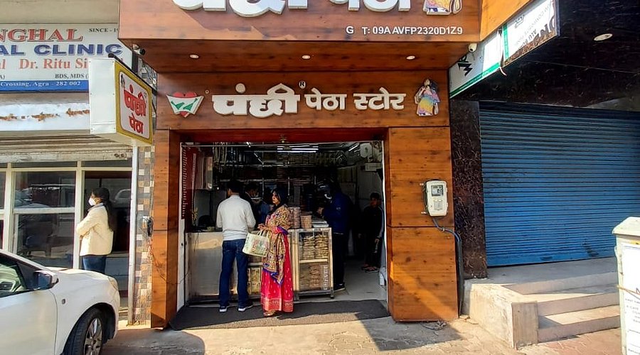 Sweet Shops & Specialty Stores