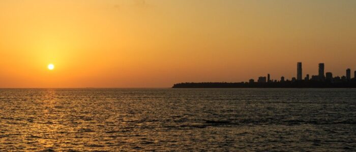 sunset-at-Marine-Drive-Mumbai-rryokou