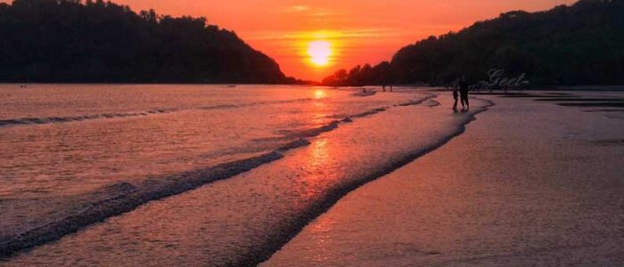 sunset-at-vagator-palolem-beach-goa